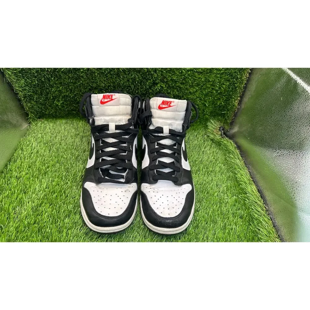 Nike Dunk High DD1869-103 Athletic Sneaker Womens 9 White Leather Gym Training
